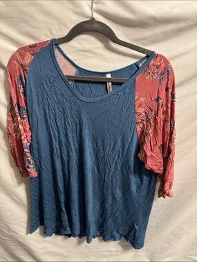 Blue Scoop Neck Top with Rose Floral Raglan Sleeves